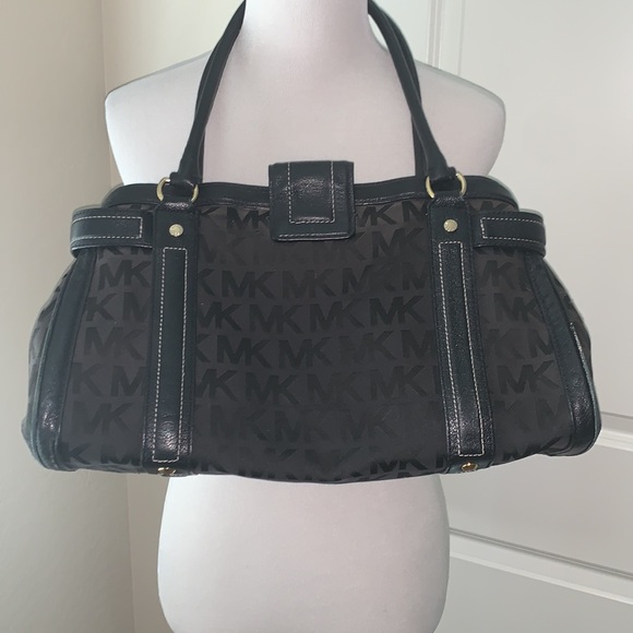 MICHAEL KORS GORGEOUS BLACK CANVAS LEATHER TRIM SATCHEL SHOULDER BAG - Picture 5 of 13